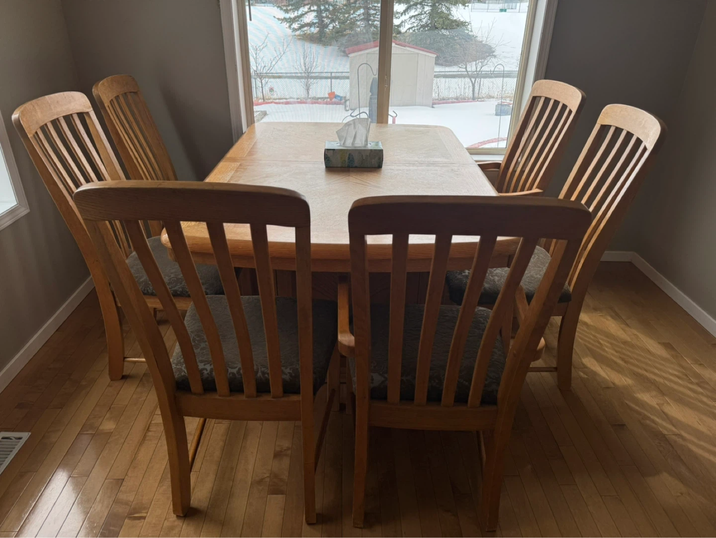 Solid Oak Dining Table and Chairs Set - photo 2