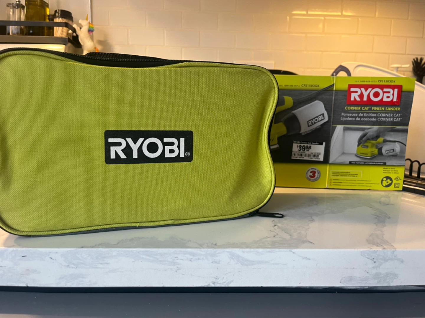 Ryobi Corner Cat Finish Sander with Accessories