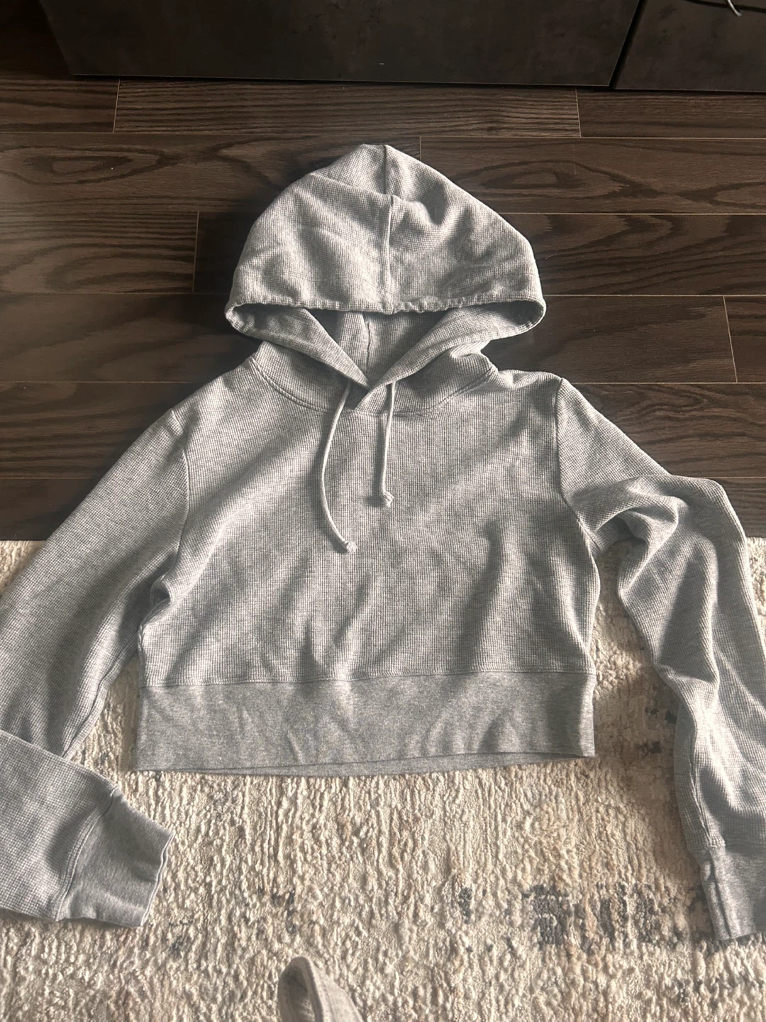 Aritzia Sunday best cropped waffle hoodie size small - photo 2