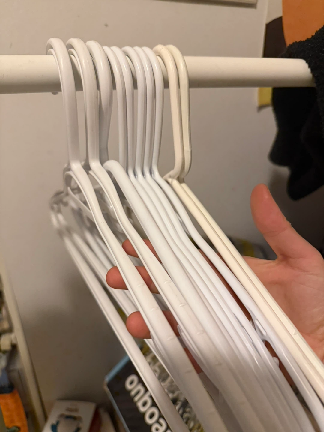 White Plastic Hangers (Set of 10)