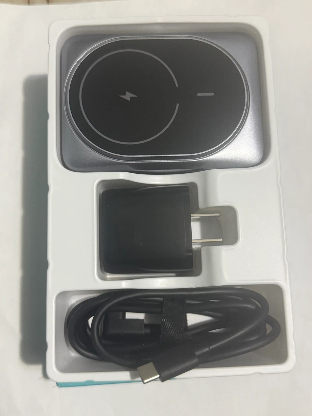 3-in-1 Wireless Charging Station