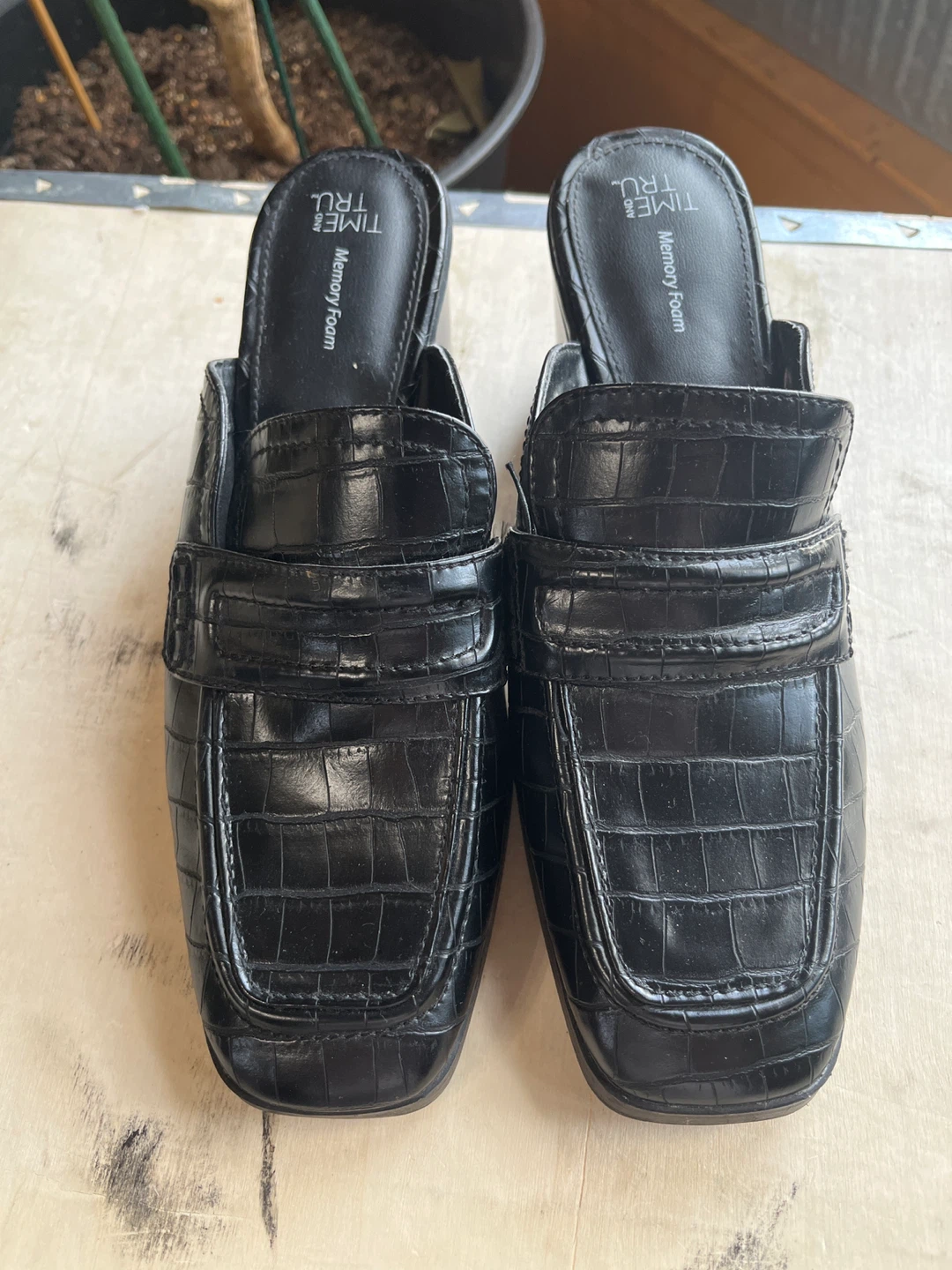 Black Mules  SIZE 10 Embossed Mules - TRU