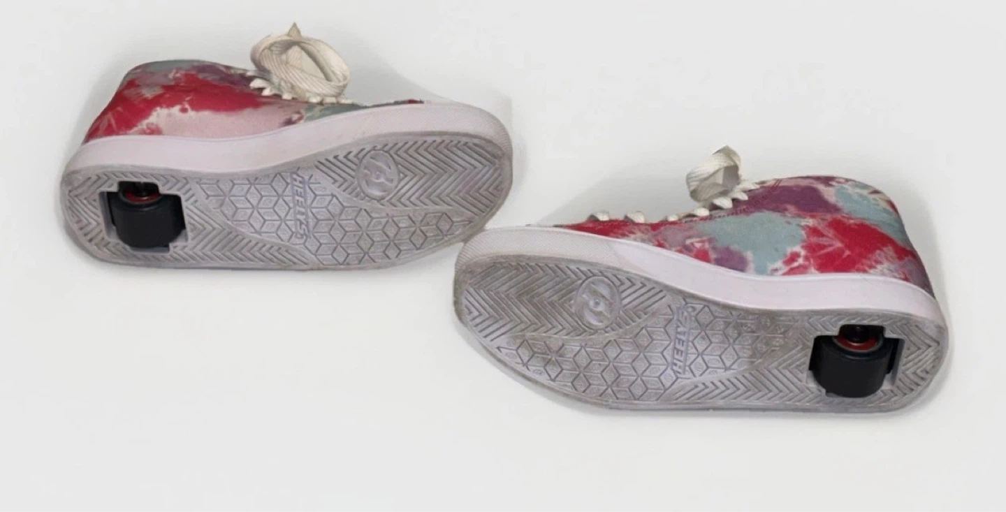 Heelys Tie Dye Roller Shoes Size 6 Youth - photo 5