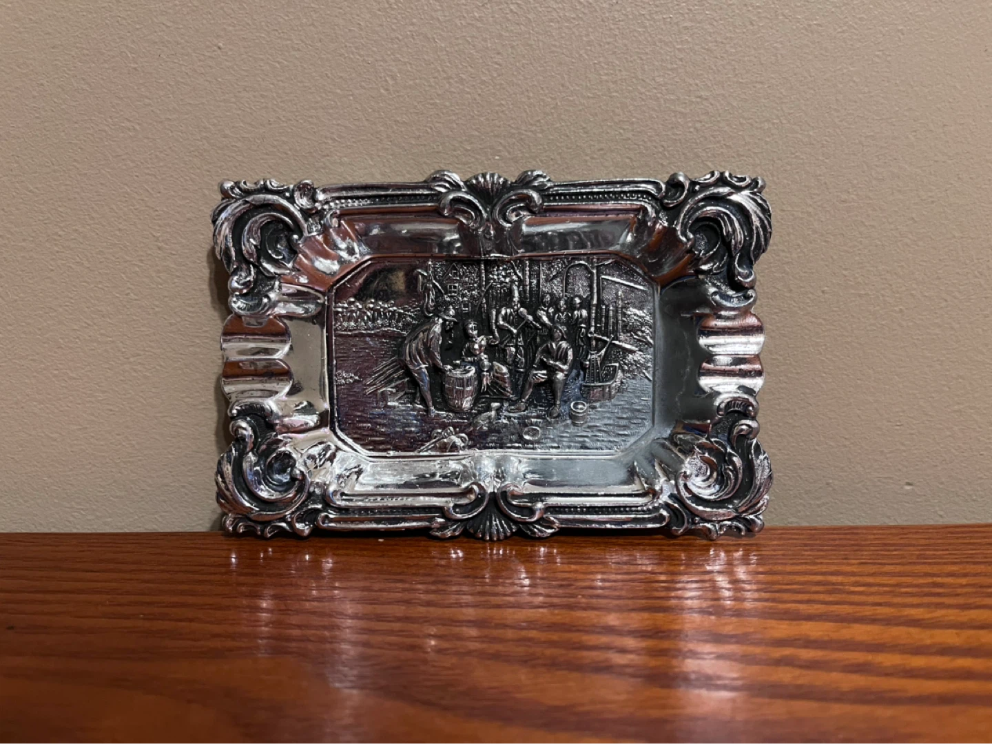 VINTAGE ASHTRAYS/TRINKET DISHES) - photo 4