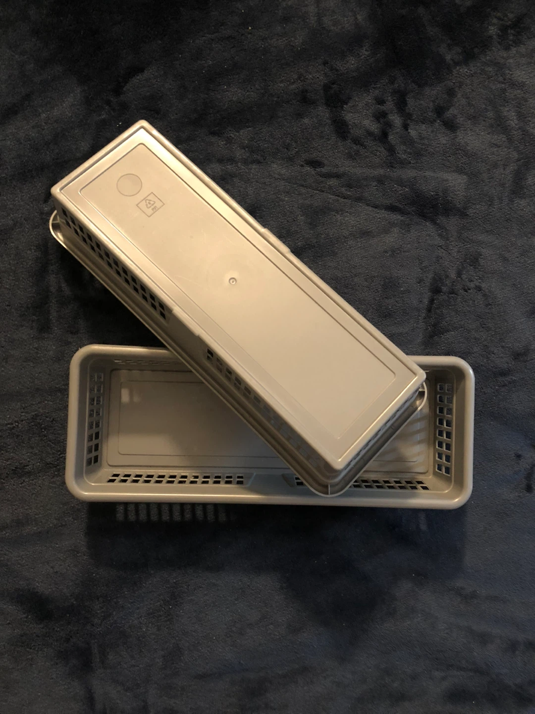 Set of 2 Grey Plastic Storage Baskets - photo 2