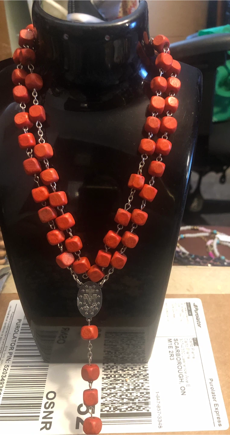 Red Wooden Rosary Beads - photo 3
