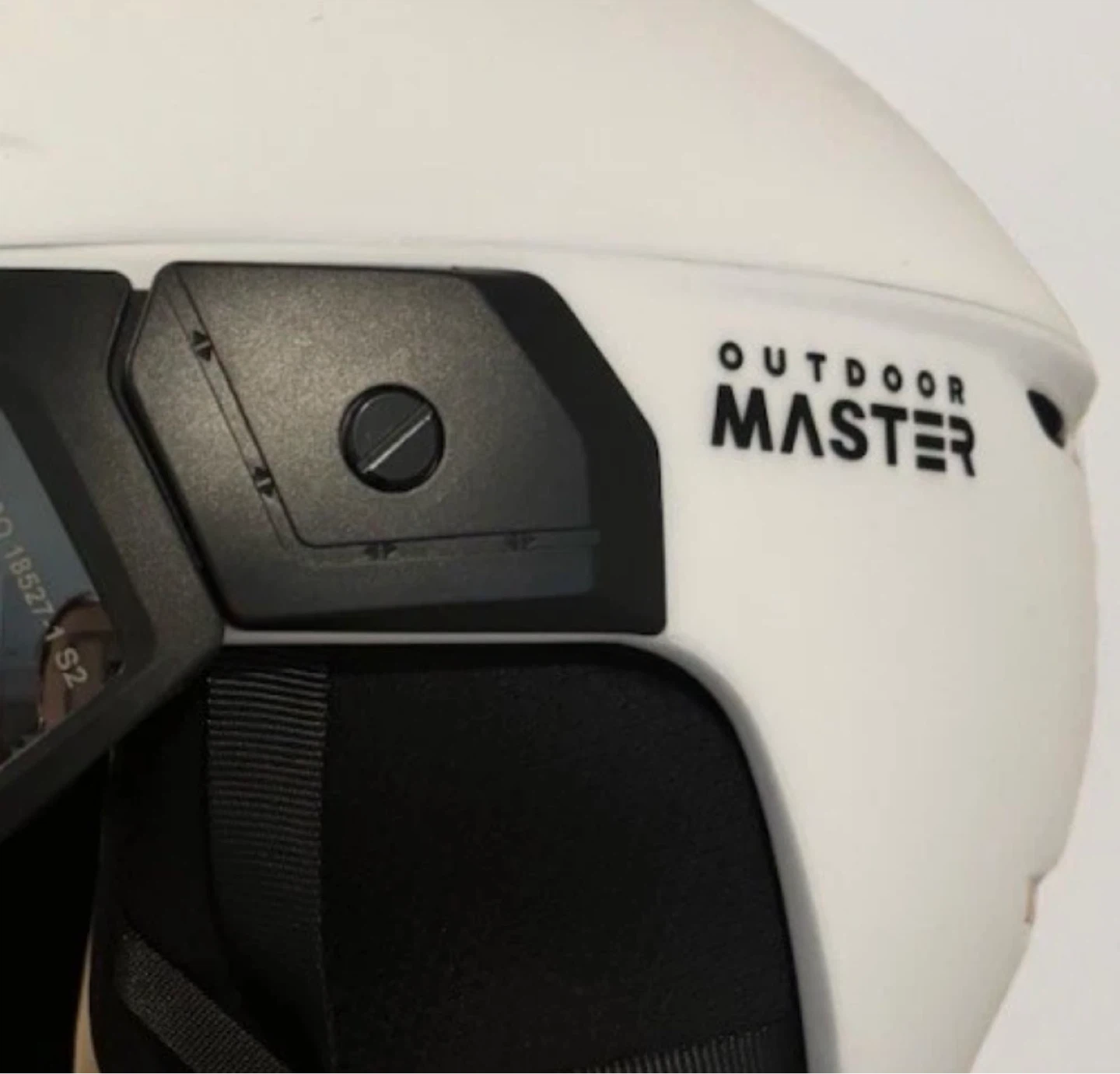 Outdoor Master White Ski Helmet with Visor - Size M - photo 5