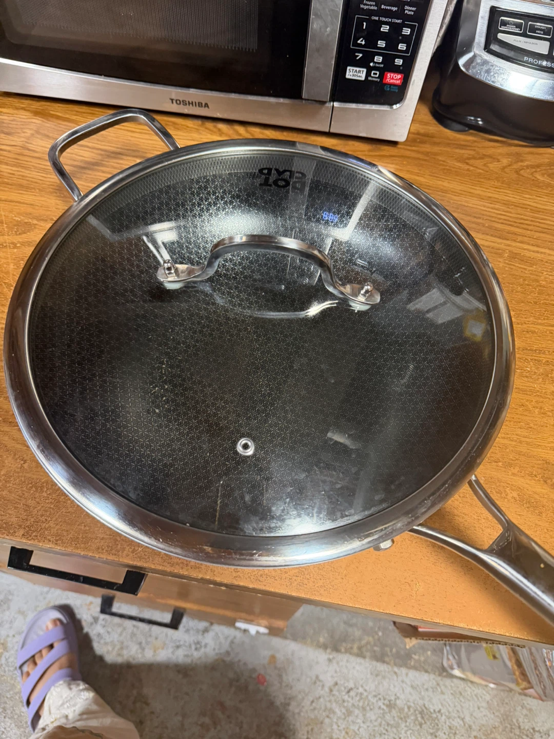 All-Clad D3 Stainless Steel Fry Pan with Lid - photo 2