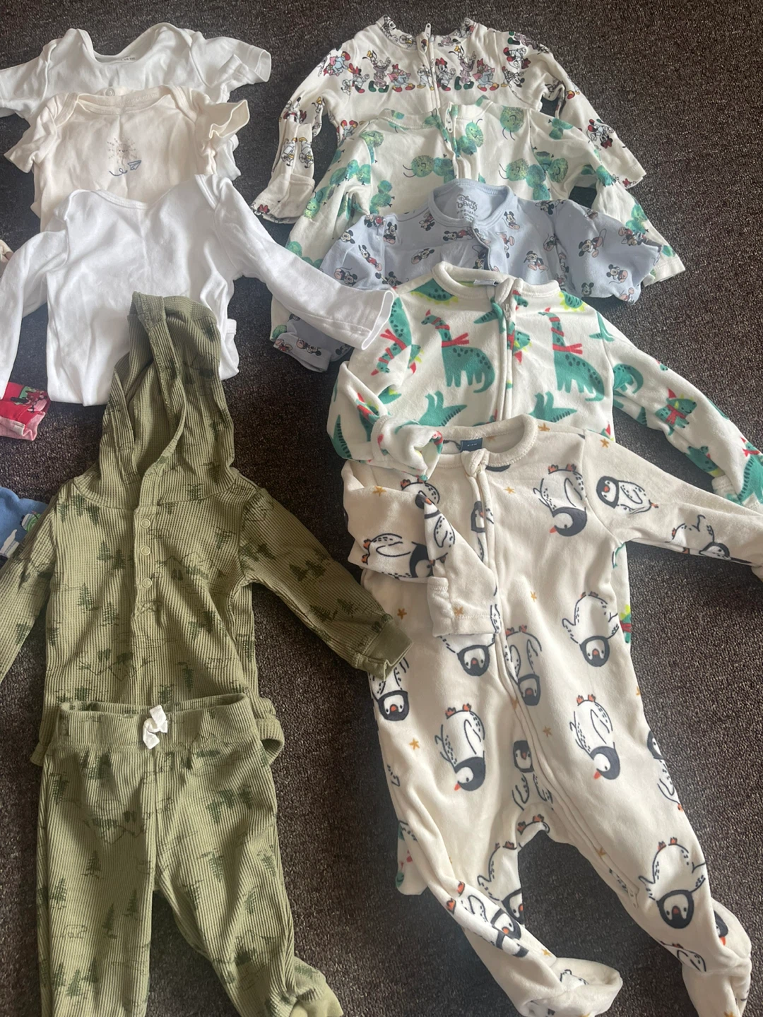 Baby Sleepers and Outfits Bundle 16 pieces - photo 3
