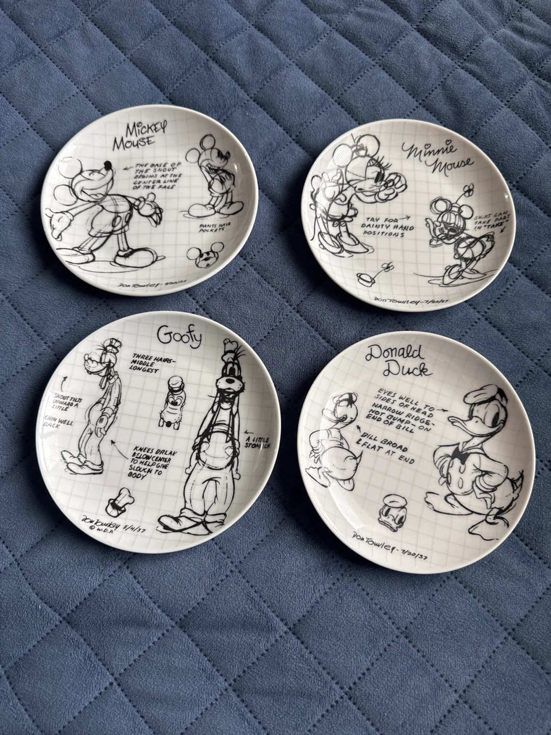 Disney Character Plates 5.9” Mickey Minnie Goofy Donald