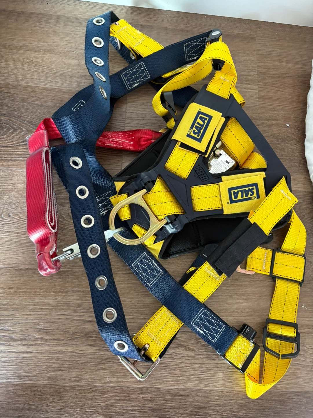 3M Fall Protection Harness and Lanyard