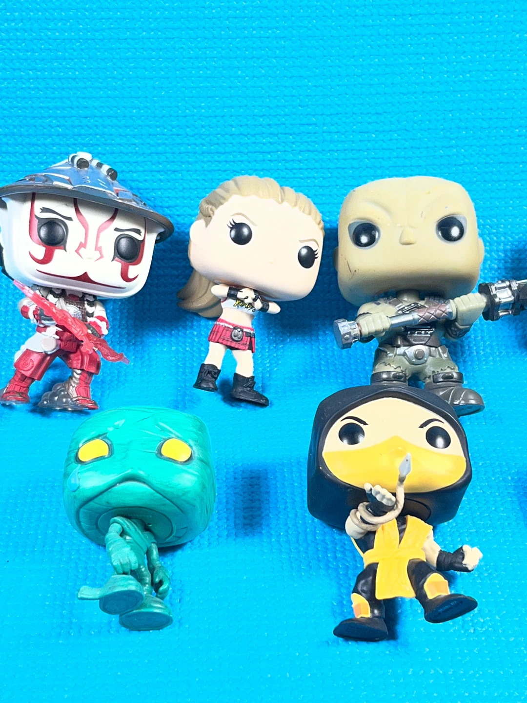 8 Funko Pop Figurine Bundle - Gamer / Anime Fan Gift - photo 2