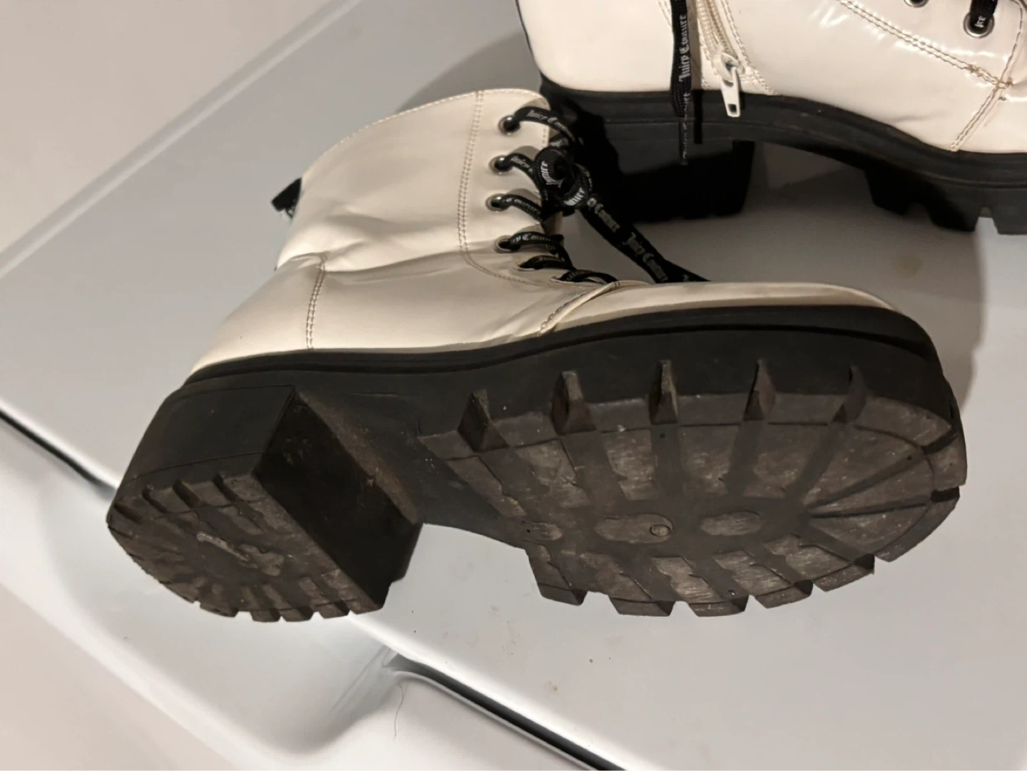 Juicy Couture White Patent Combat Boots - photo 3
