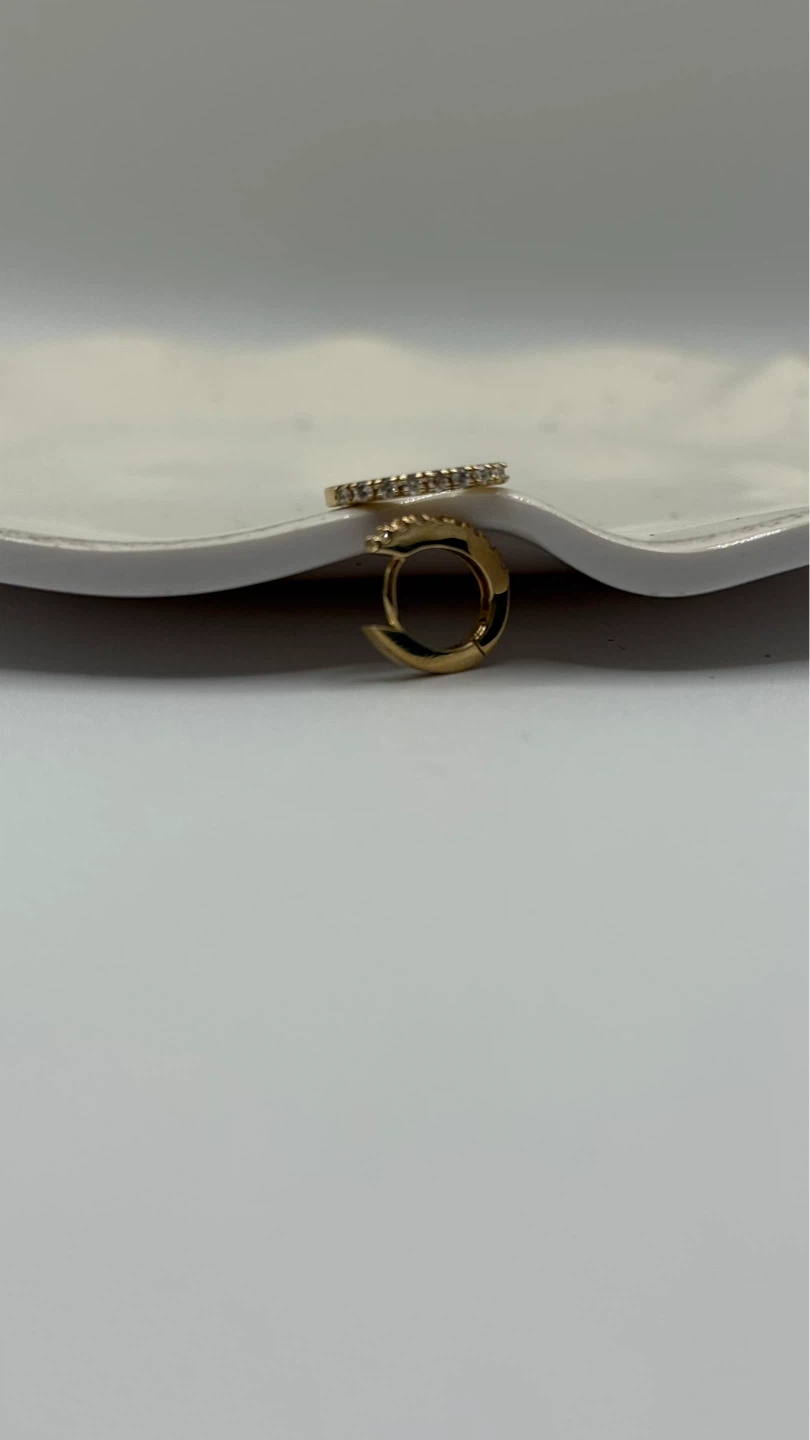 Gold Diamond Hoop Earrings - photo 2