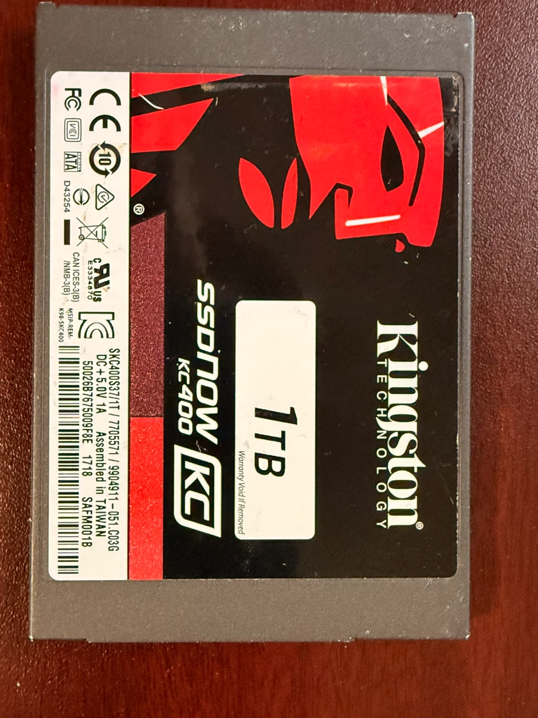 Kingston SSDNOW KC400 1TB SSD