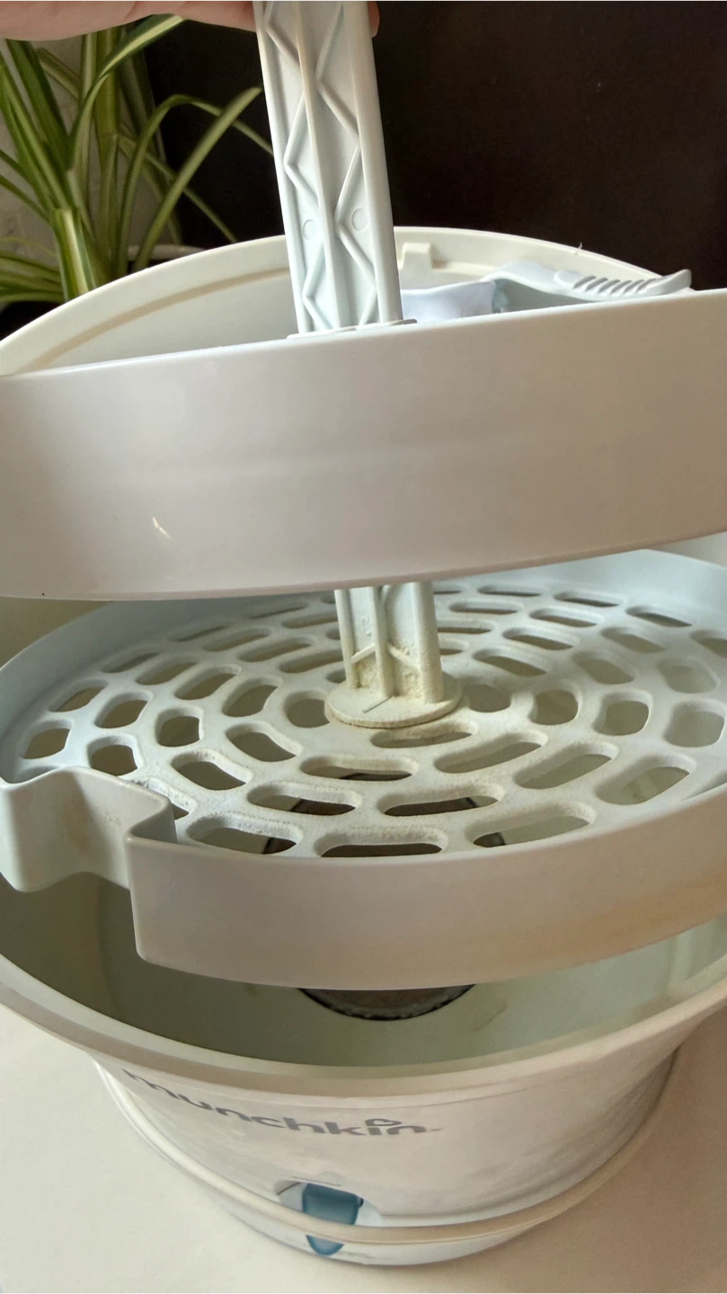 Munchkin Bottle Sterilizer - photo 4