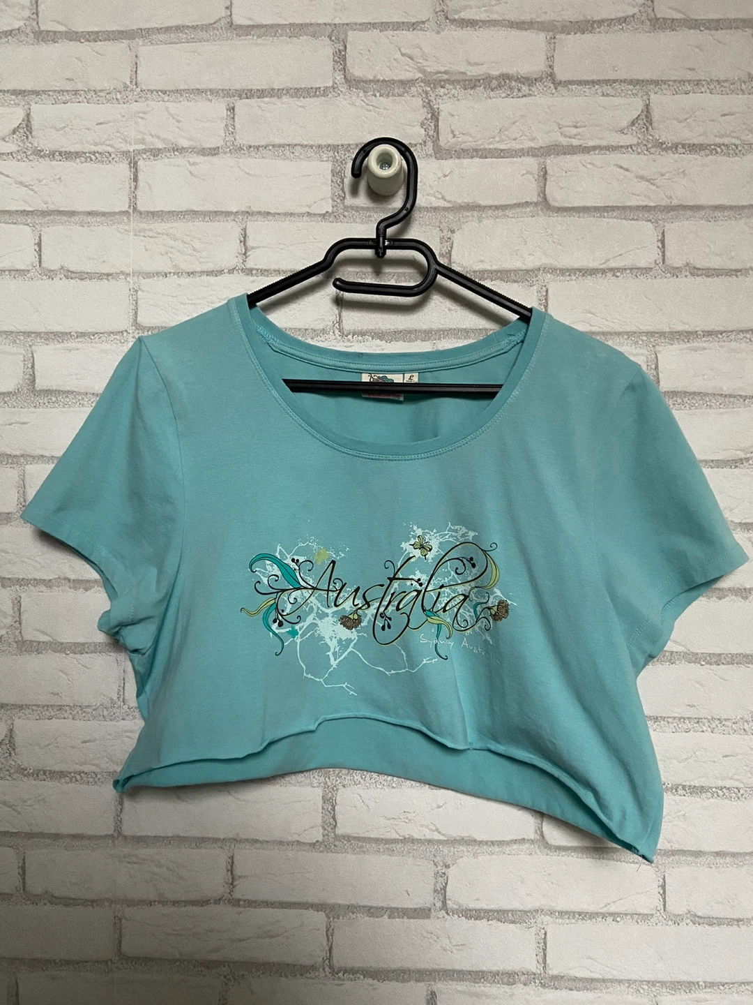 Australia Graphic Cropped T-Shirt - photo 2