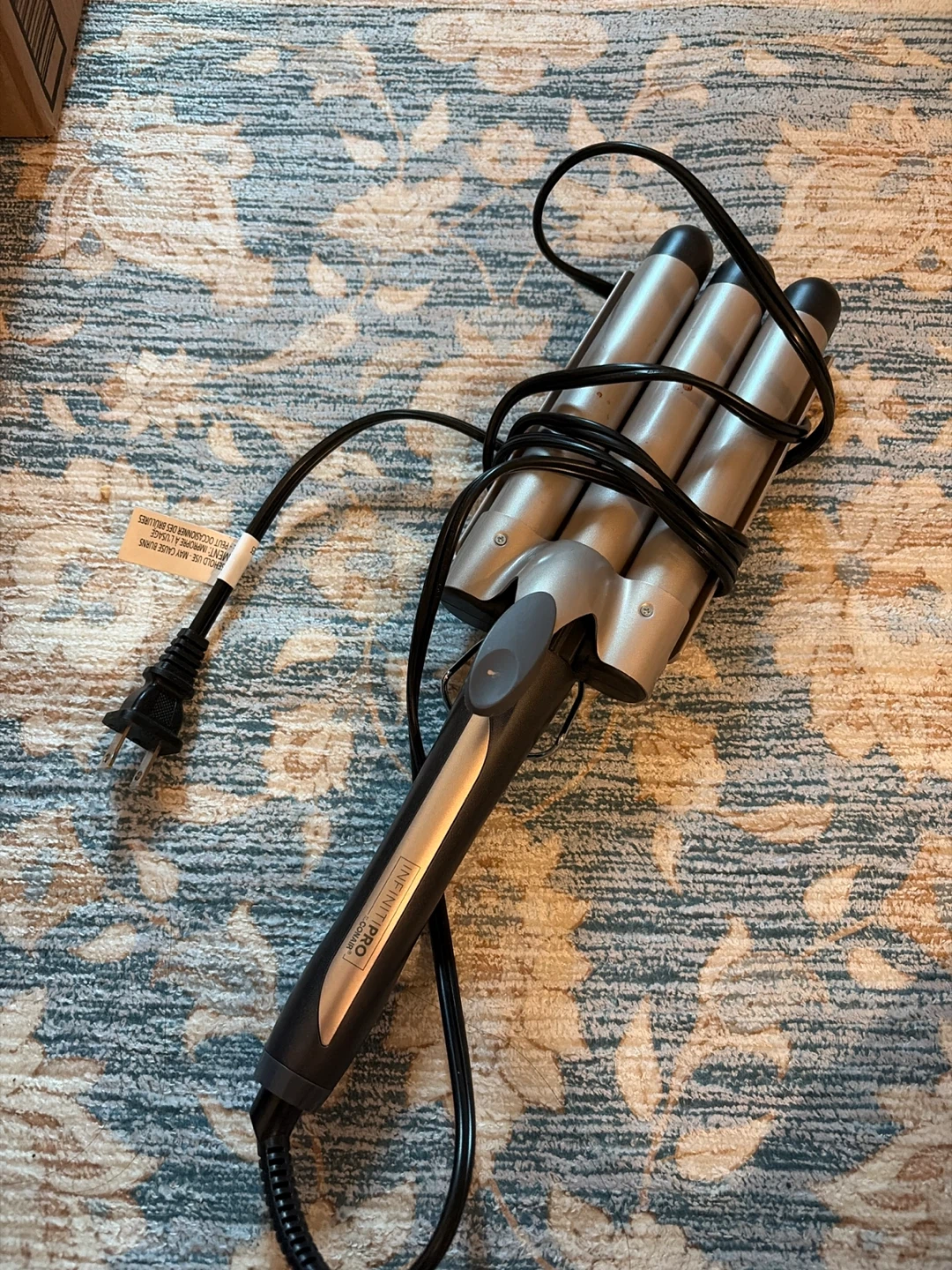 Conair InfinitiPRO Triple Barrel Waver
