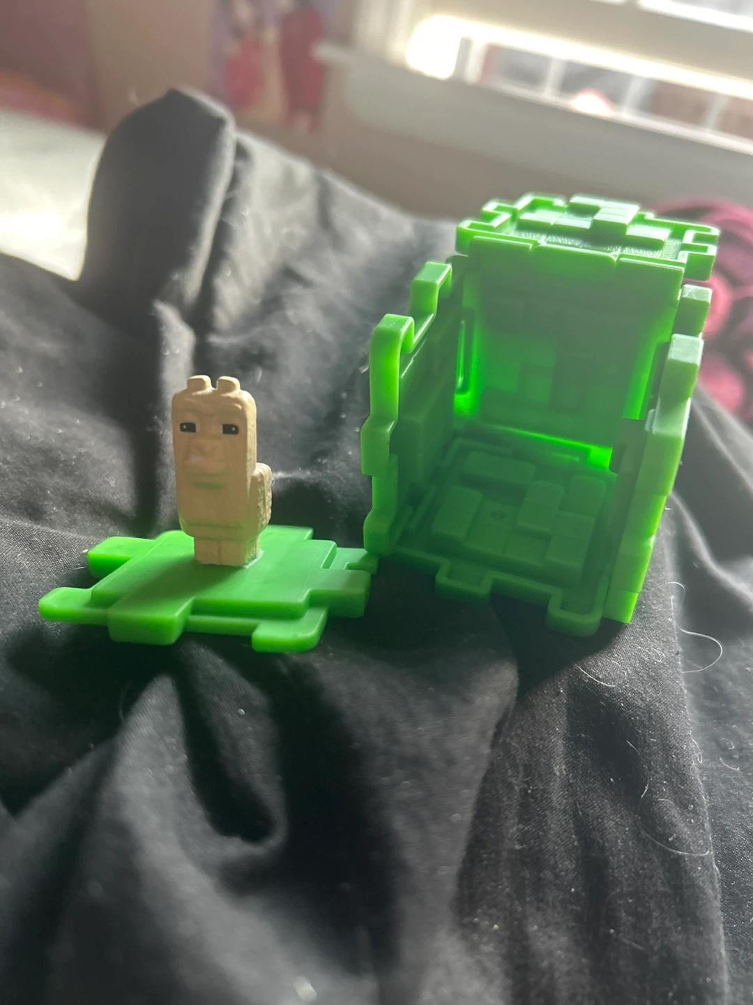 Minecraft Movie McDonald’s Toy Llama - photo 2