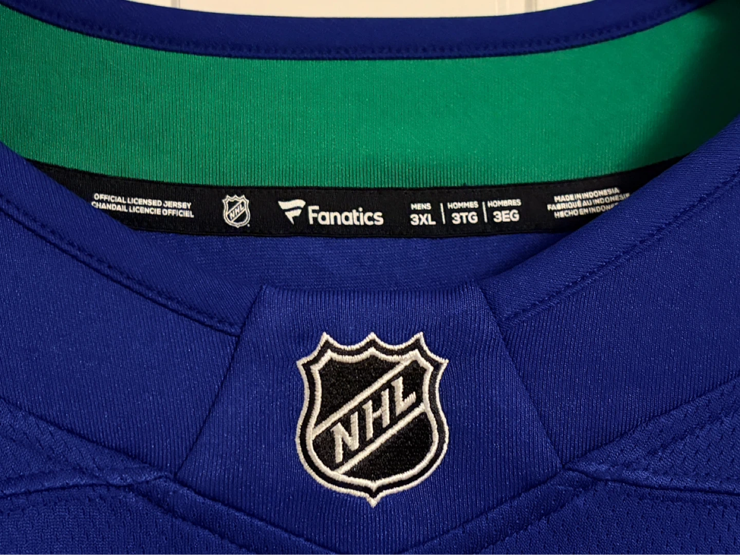 BNWT Authentic Fanatics Vancouver Canucks Hughes Jersey 3XL - photo 5