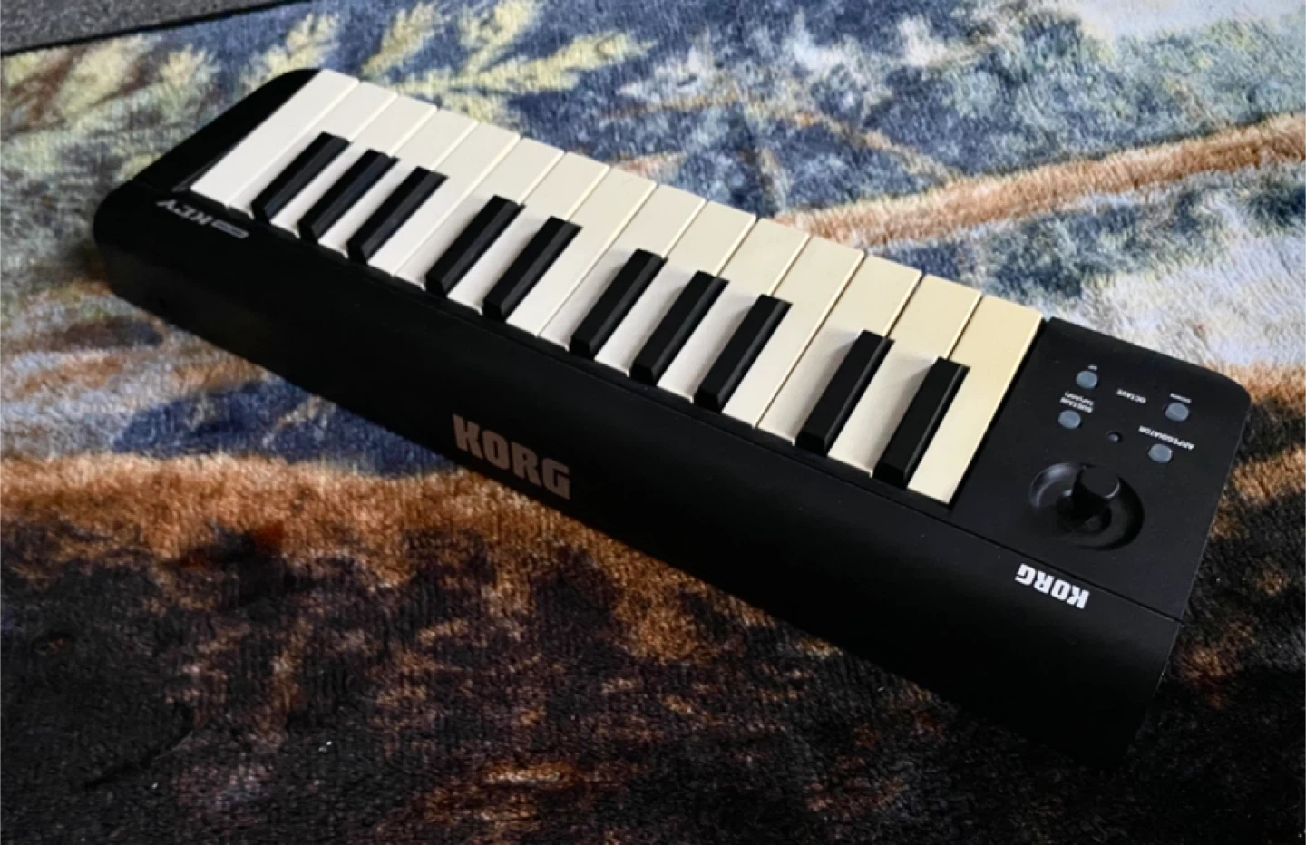 KORG MicroKey25 Dual HUB USB Keyboard Controller with Box - photo 5
