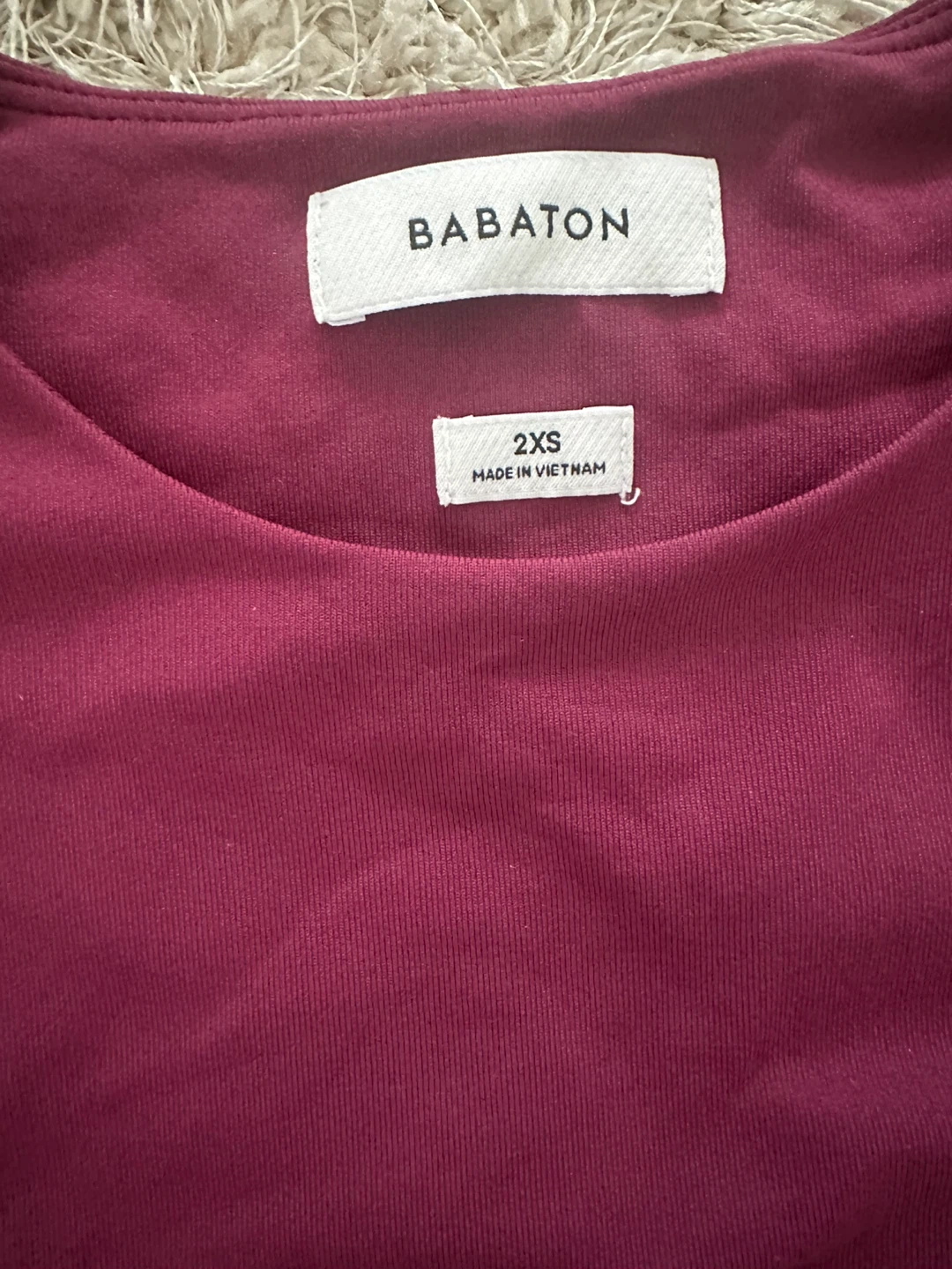 Babaton Burgundy Cropped T-Shirt - photo 2