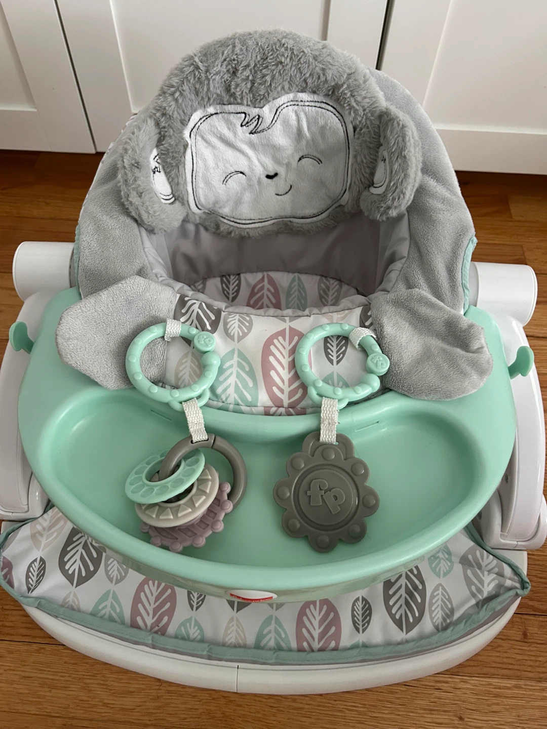 Fisher-Price Monkey Seat me up