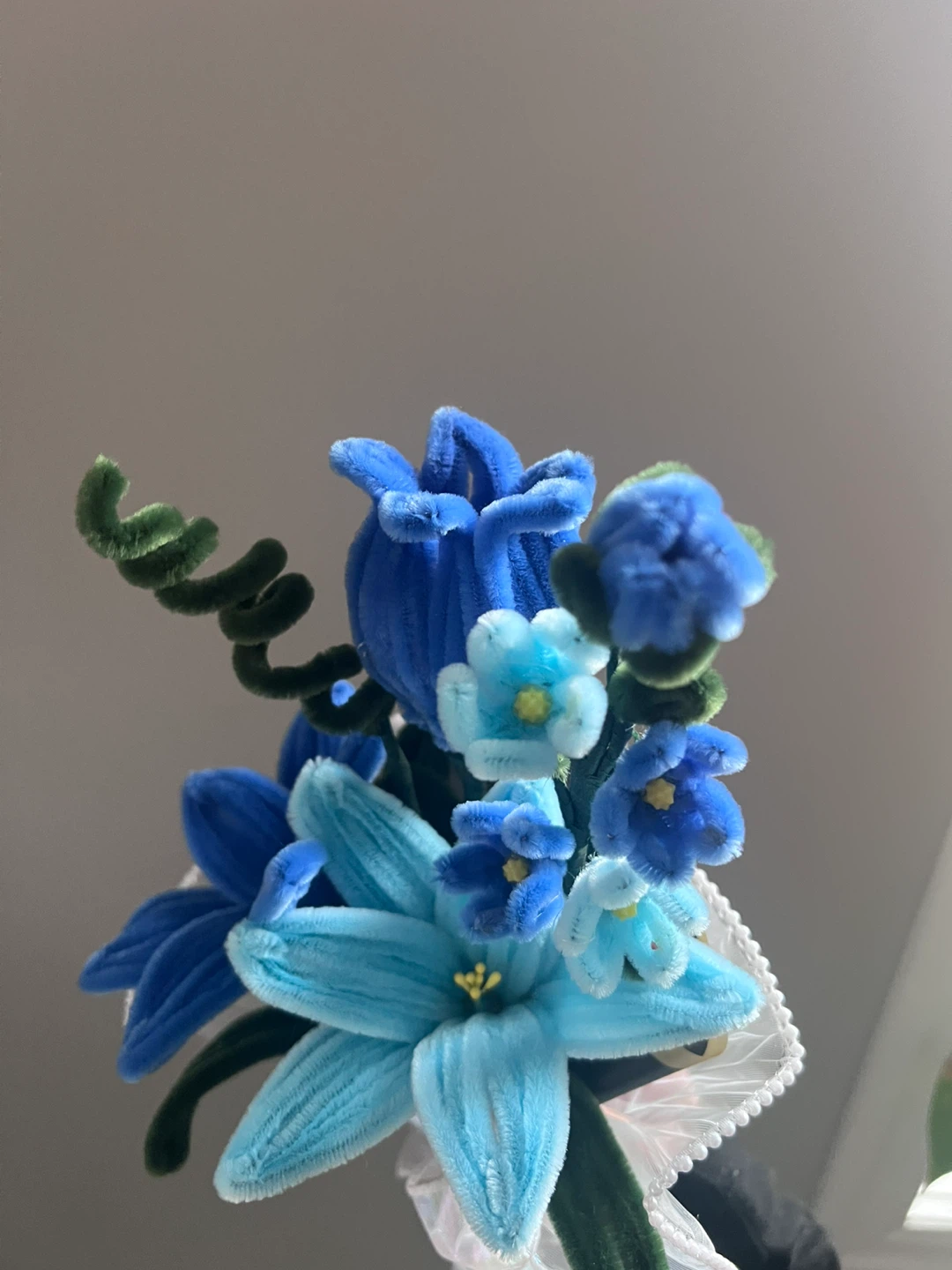 Mother’s Day gift - blue Pipe Cleaner Flower Bouquet - photo 4