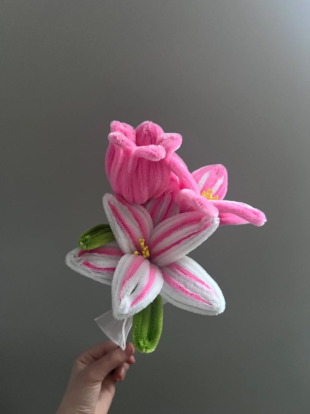 Mother’s Day gift- Pink and White Pipe Cleaner Flowers - photo 2