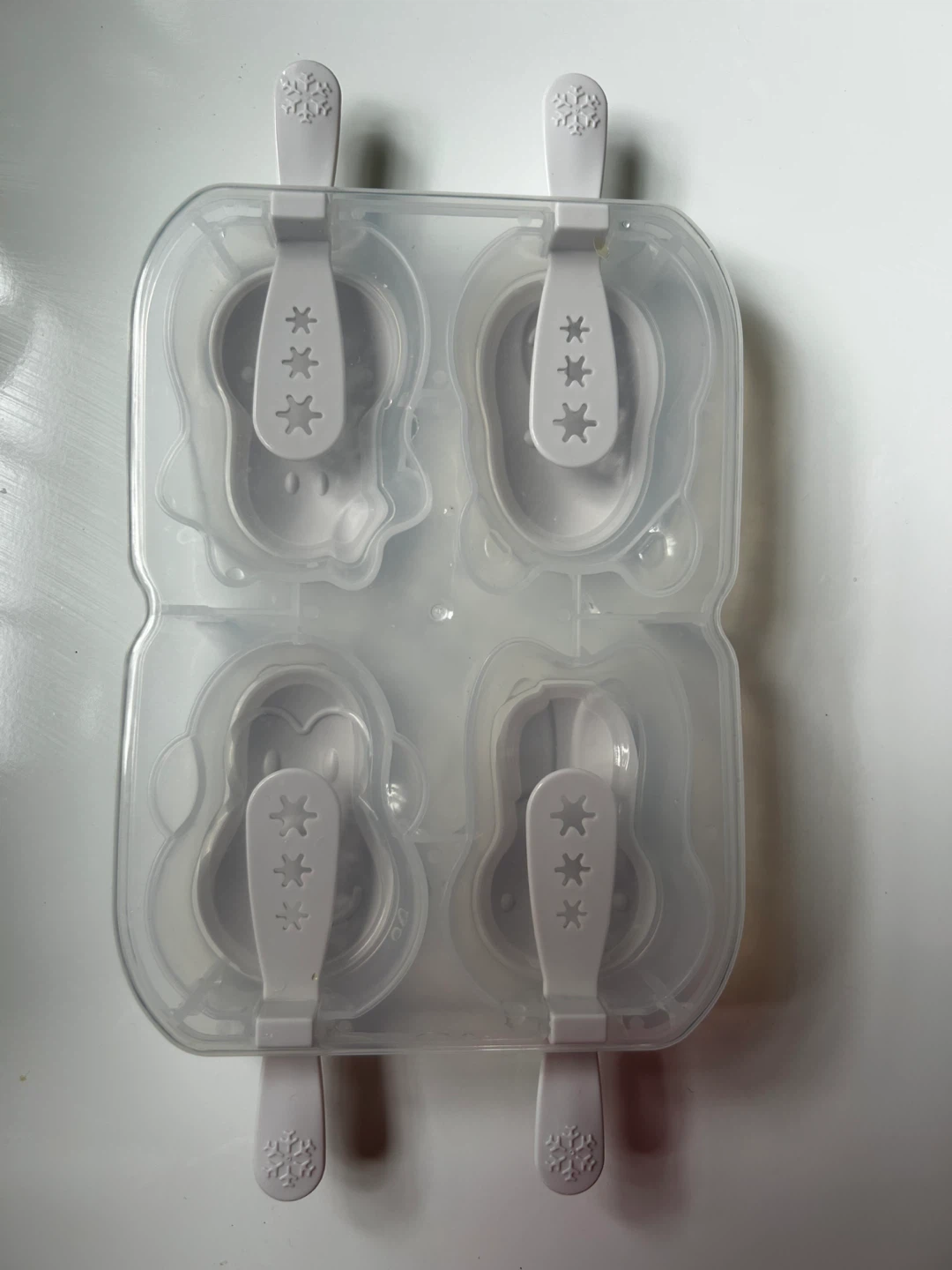 4 Cavity Animal Shaped Ice Pop Mold