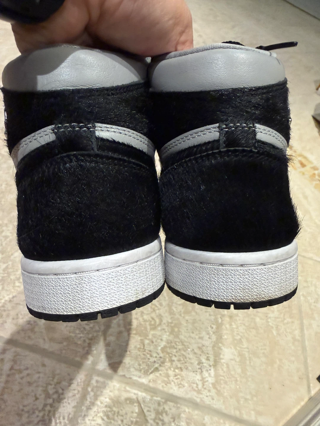 Women's Air Jordan 1 Retro High OG Shoes - photo 4