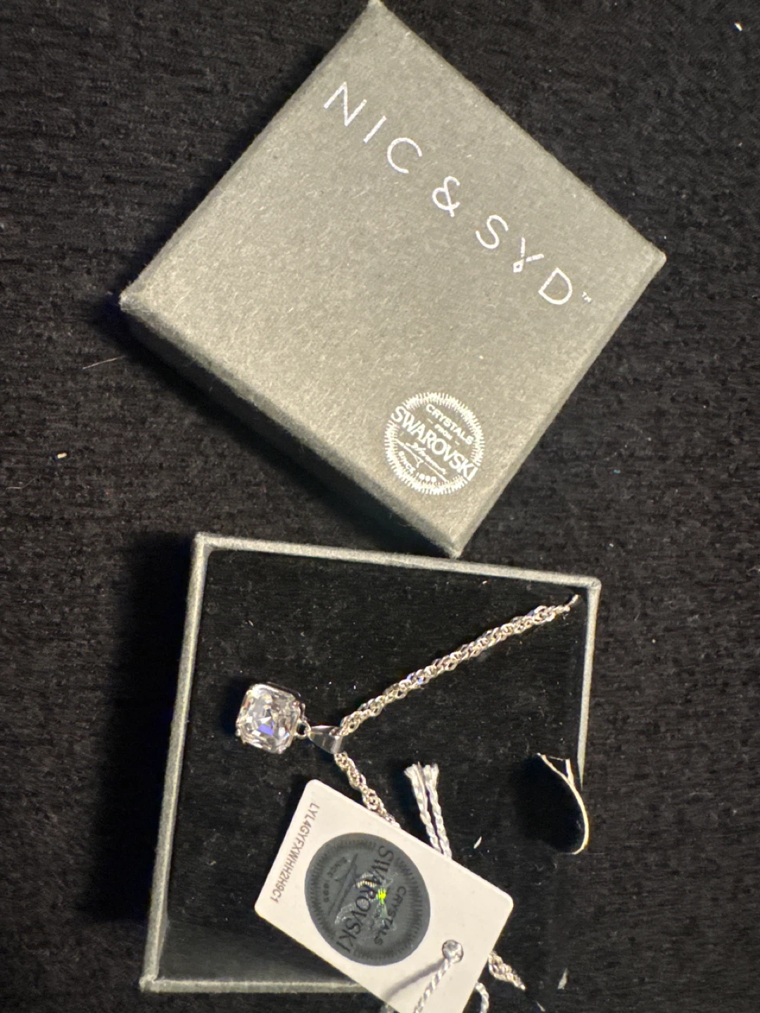 NIC & SYD Necklace with Swarovski Crystals - photo 2