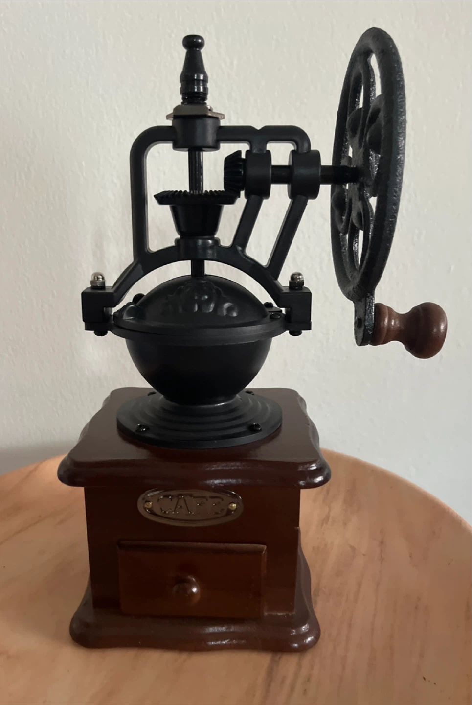 Vintage Style Manual Coffee Grinder