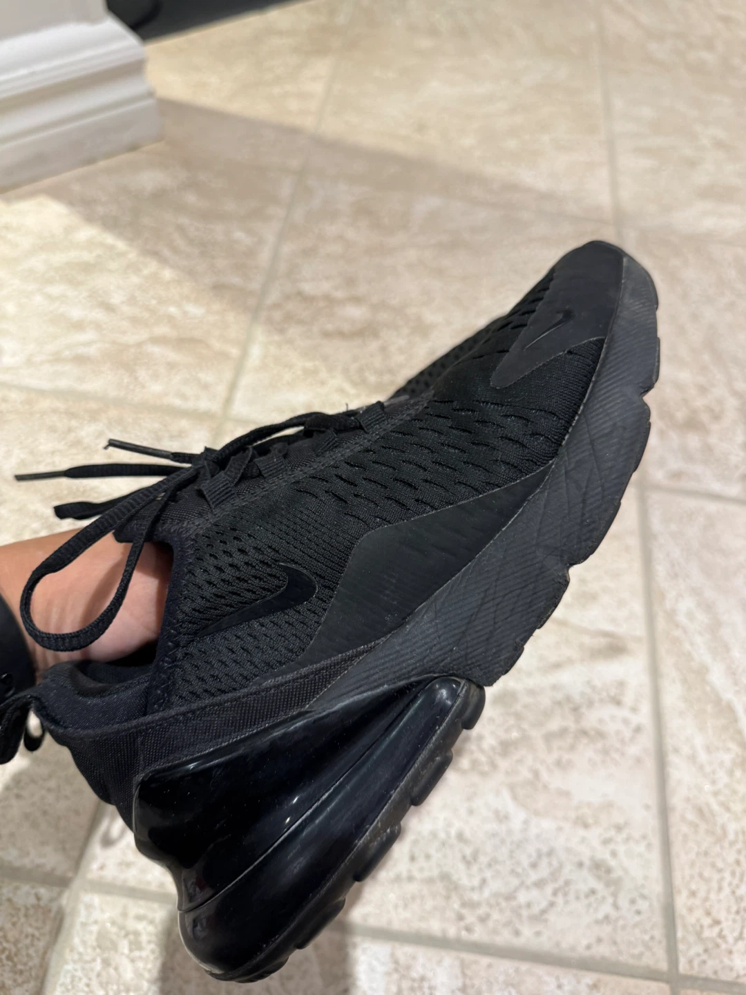Nike Air Max 270 Women's Black Running Shoes