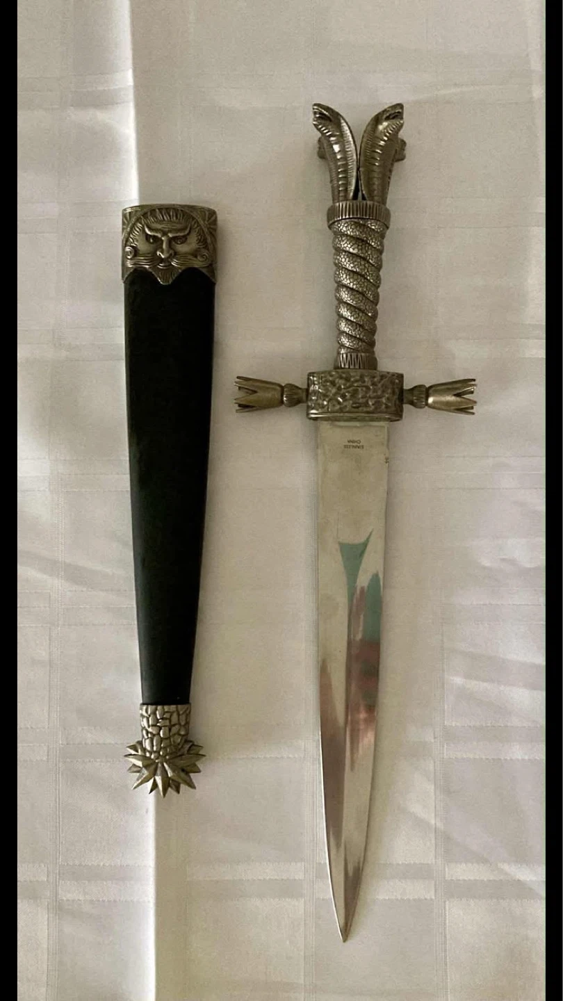 Collectable dagger with snakes on top - photo 2