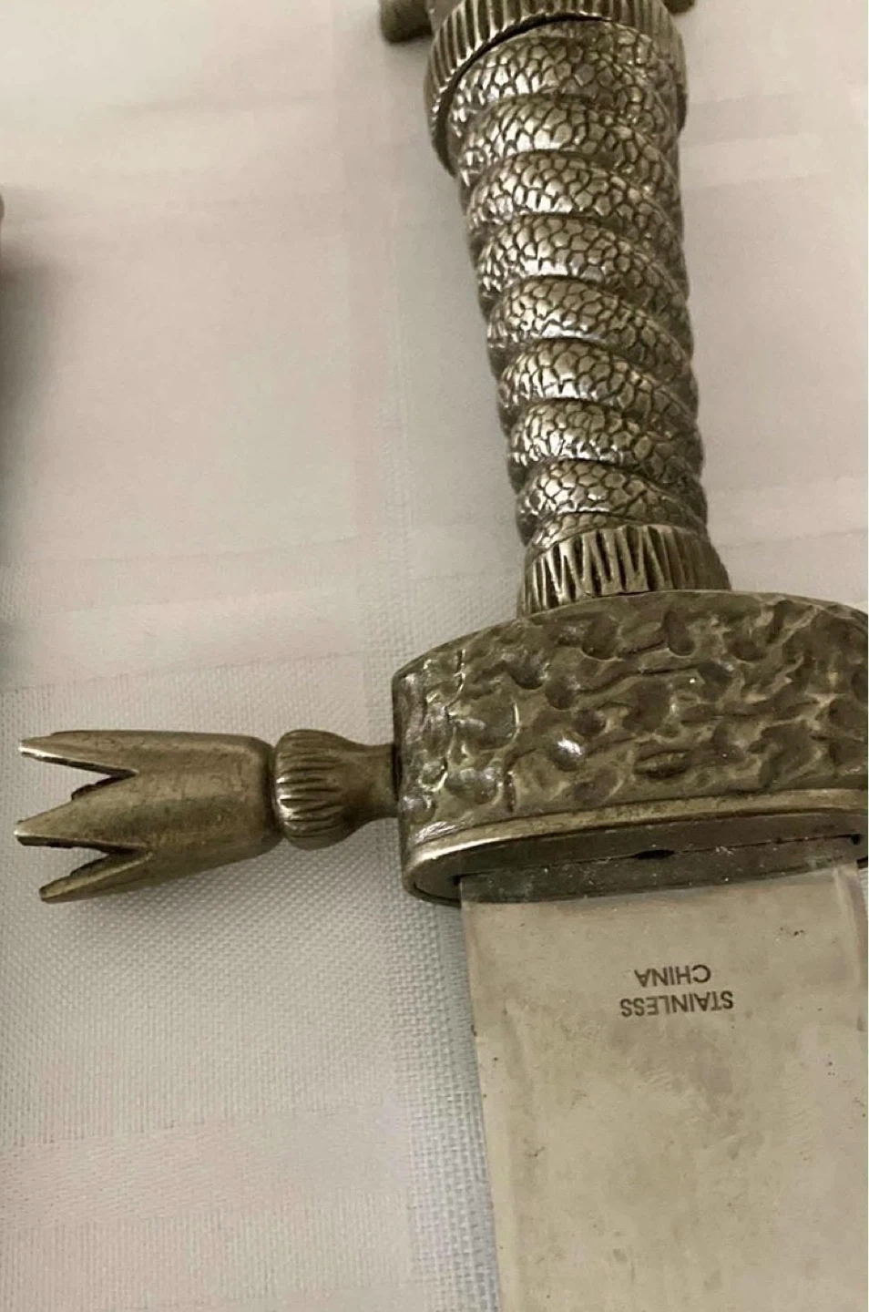 Collectable dagger with snakes on top - photo 4