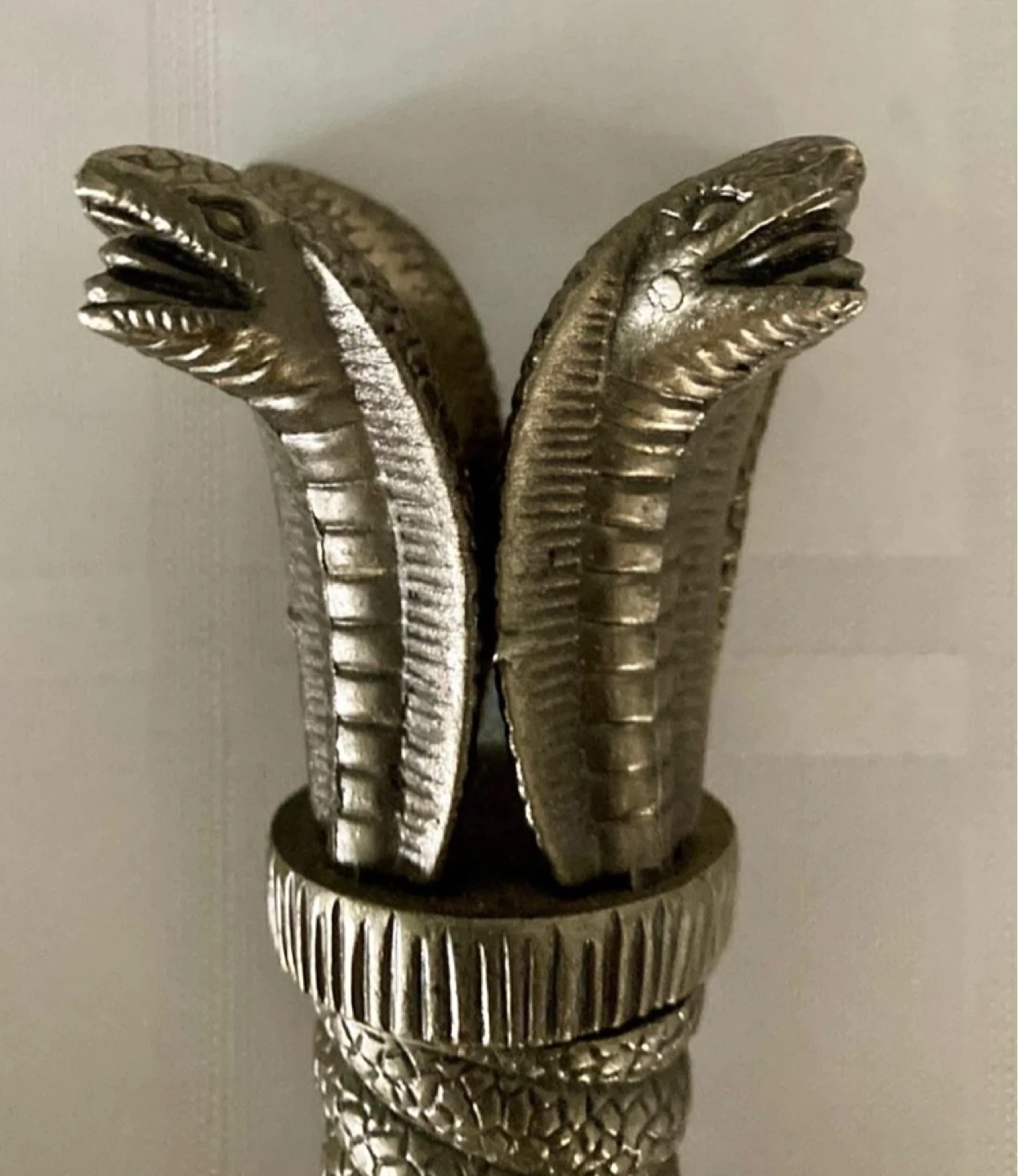 Collectable dagger with snakes on top - photo 3