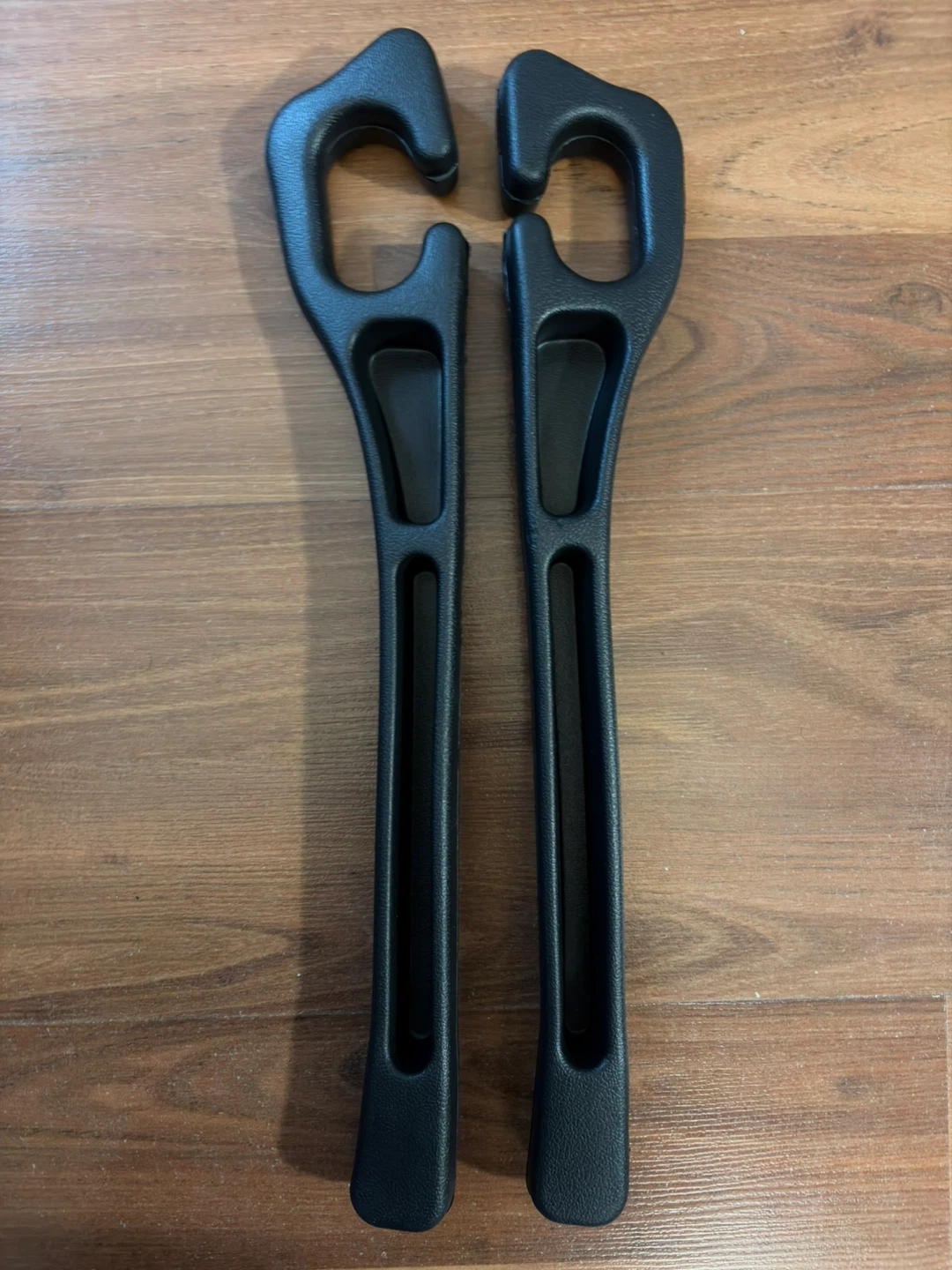 Car seat stuffers