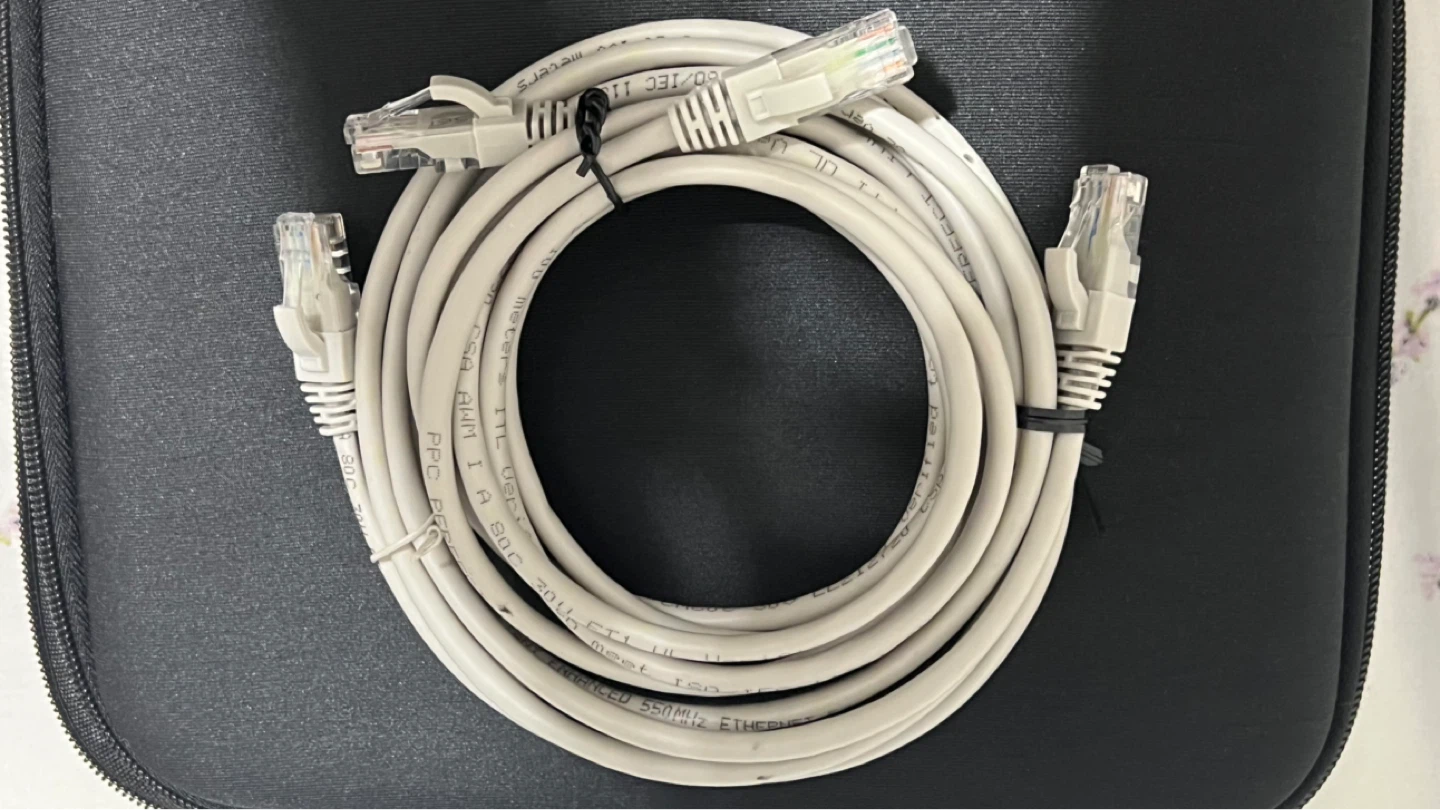 1 Grey Ethernet Cables - 550MHz - 3 meter long