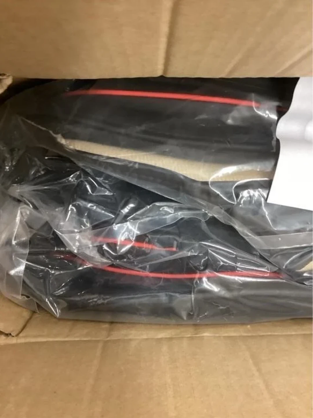 Black Car Seat Covers for Ford Luxury 5 Seats with Red Trim - photo 2