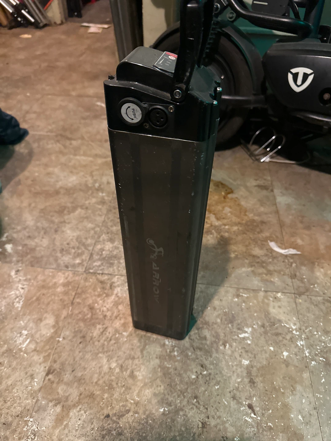 Arrow E-Bike Battery Pack - photo 3