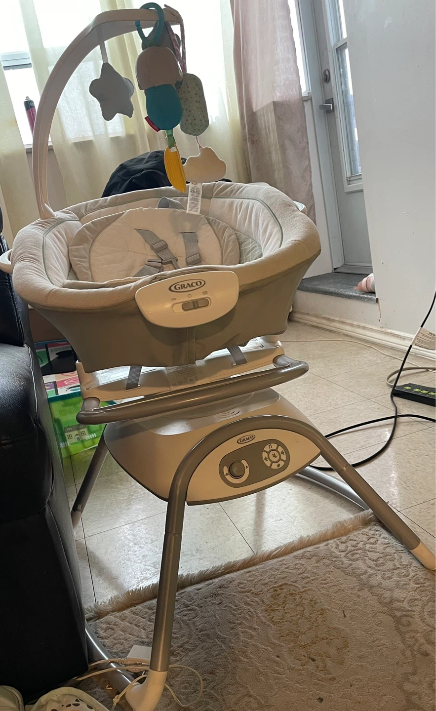 Graco Baby Swing with Toys