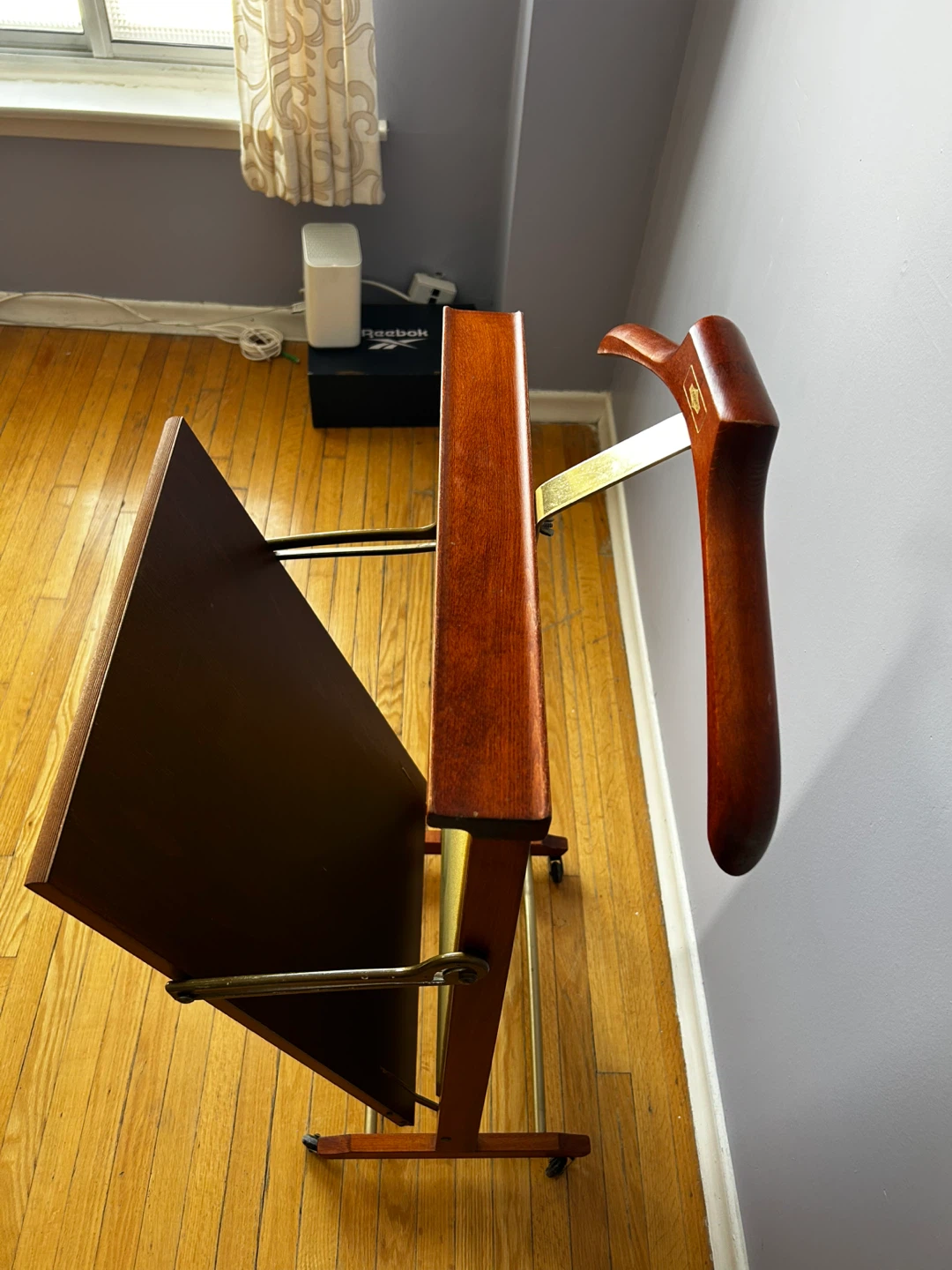 Vintage Italian Valet Stand Magazine Rack | Eaton’s | Rare - photo 4
