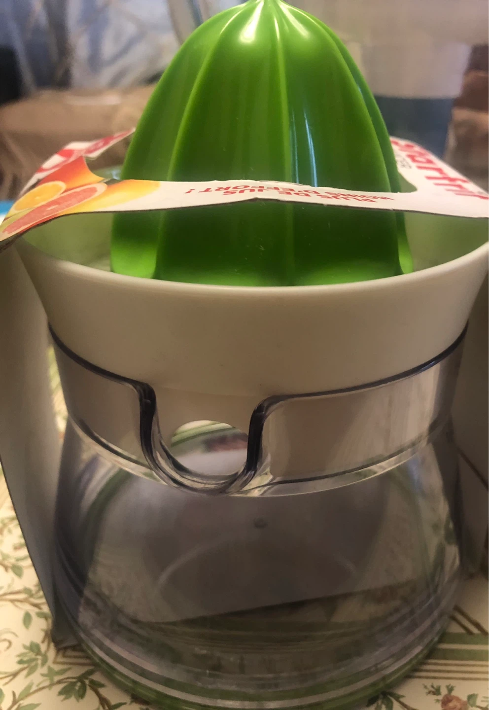 Hand Crank Citrus Juicer - photo 2