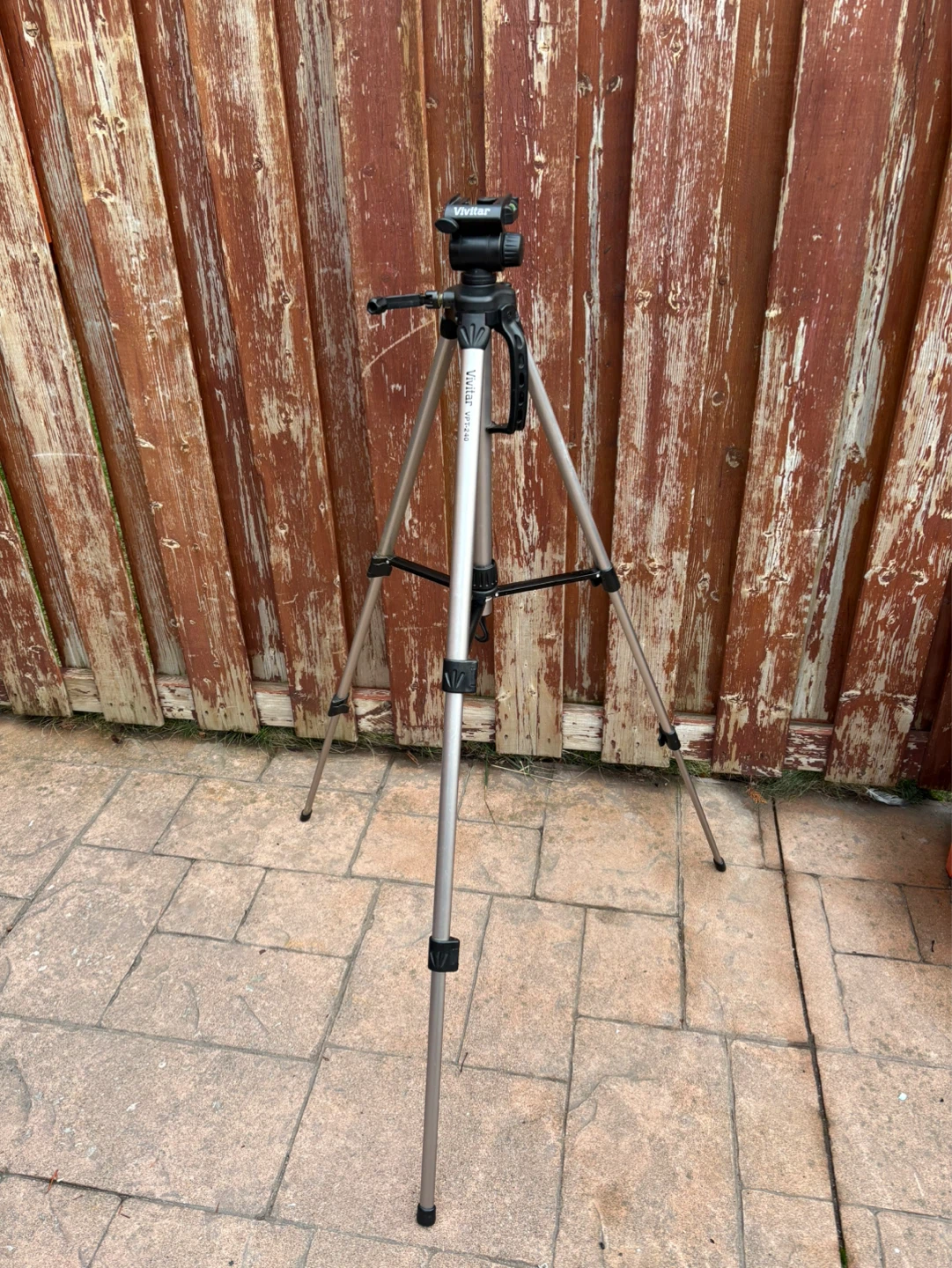 Vivitar VPT-240 Tripod - photo 3