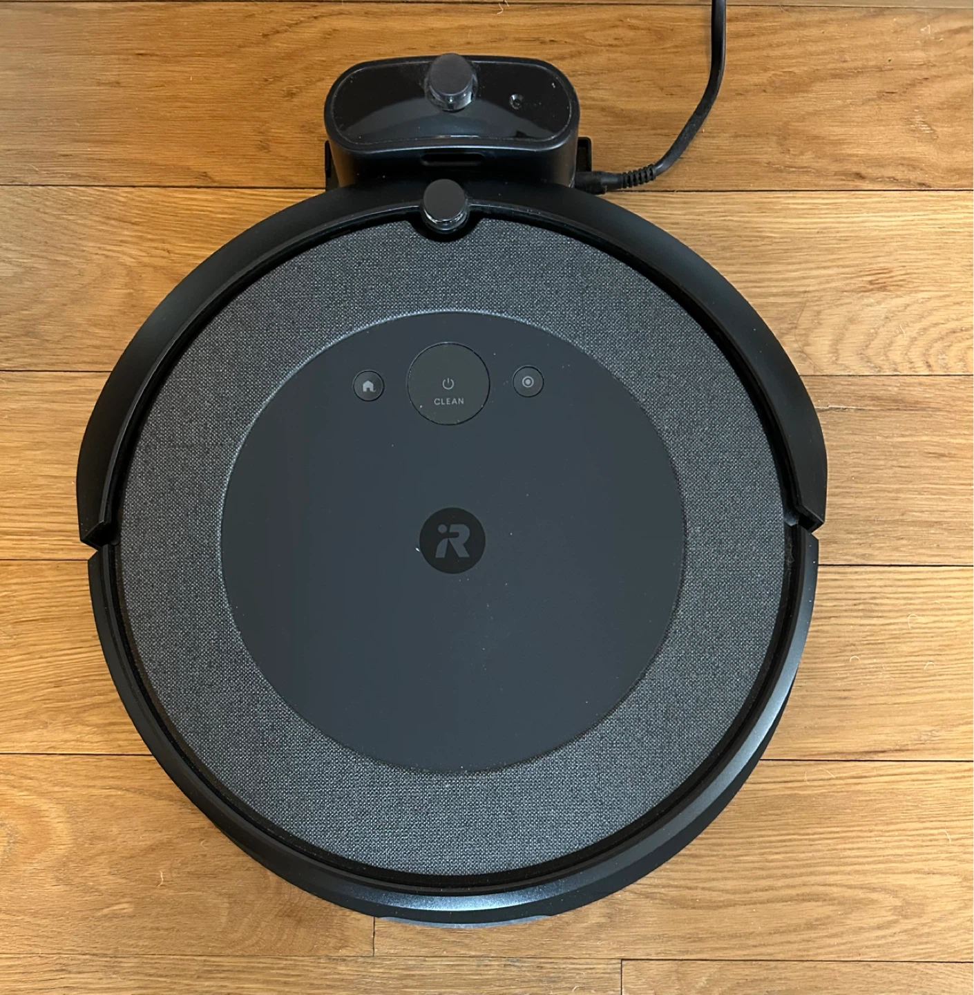 iRobot Roomba i5 vacuum - photo 2