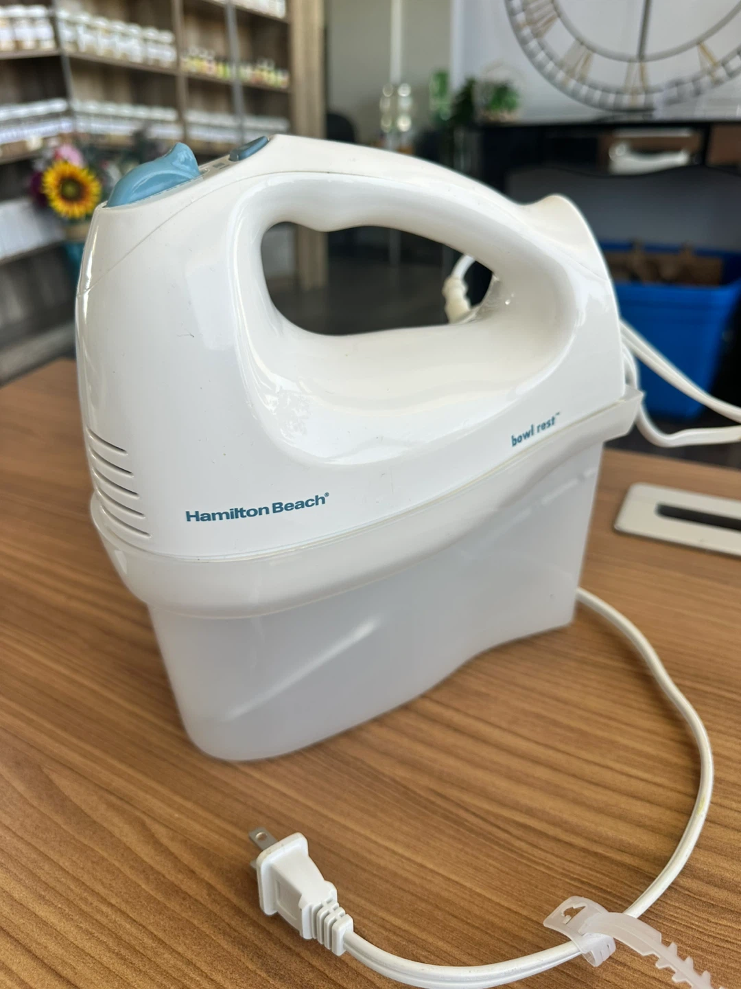 Hamilton Beach Bowl Rest Hand Mixer