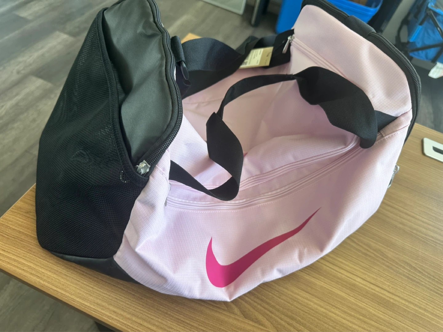 Nike Duffel Bag - Pink/Black - 41L