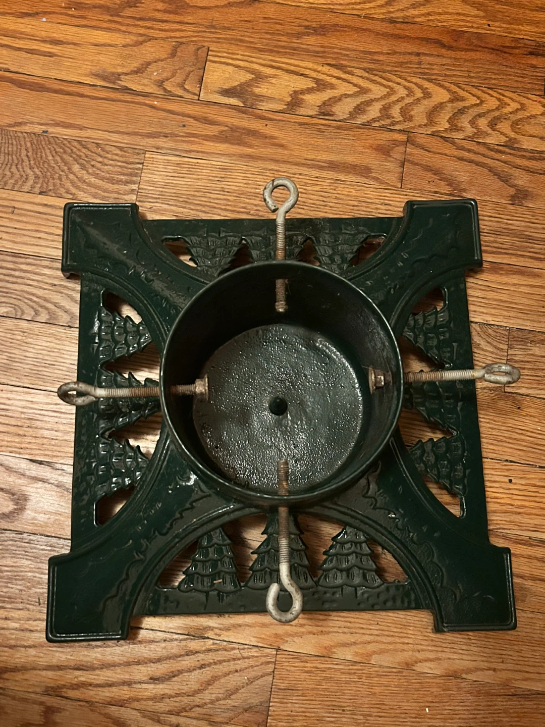 Dark Green Metal Christmas Tree Stand with Ornate Design - photo 3