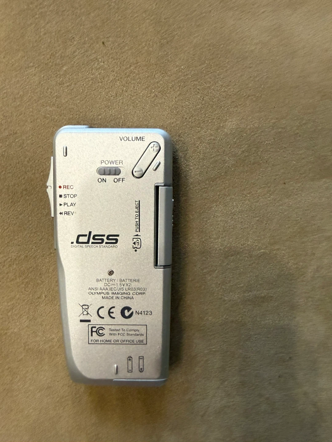 Olympus DS-4000 Digital Voice Recorder - photo 3
